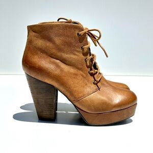 Steve Madden Raspy Cognac Leather Lace Up Boho Heel Booties Size 7.5